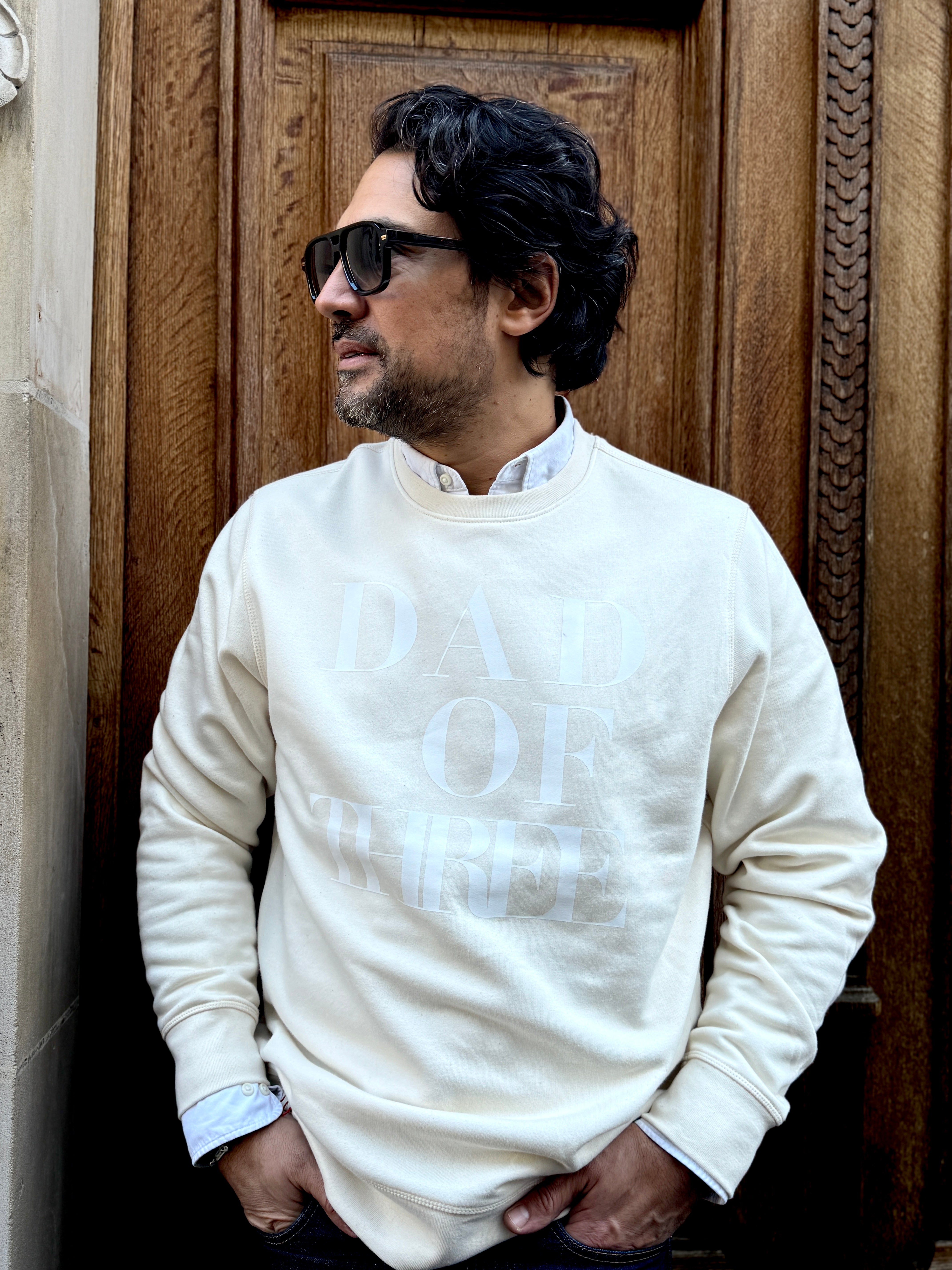 A Sweat-shirt IVOIRE DAD OF THREE