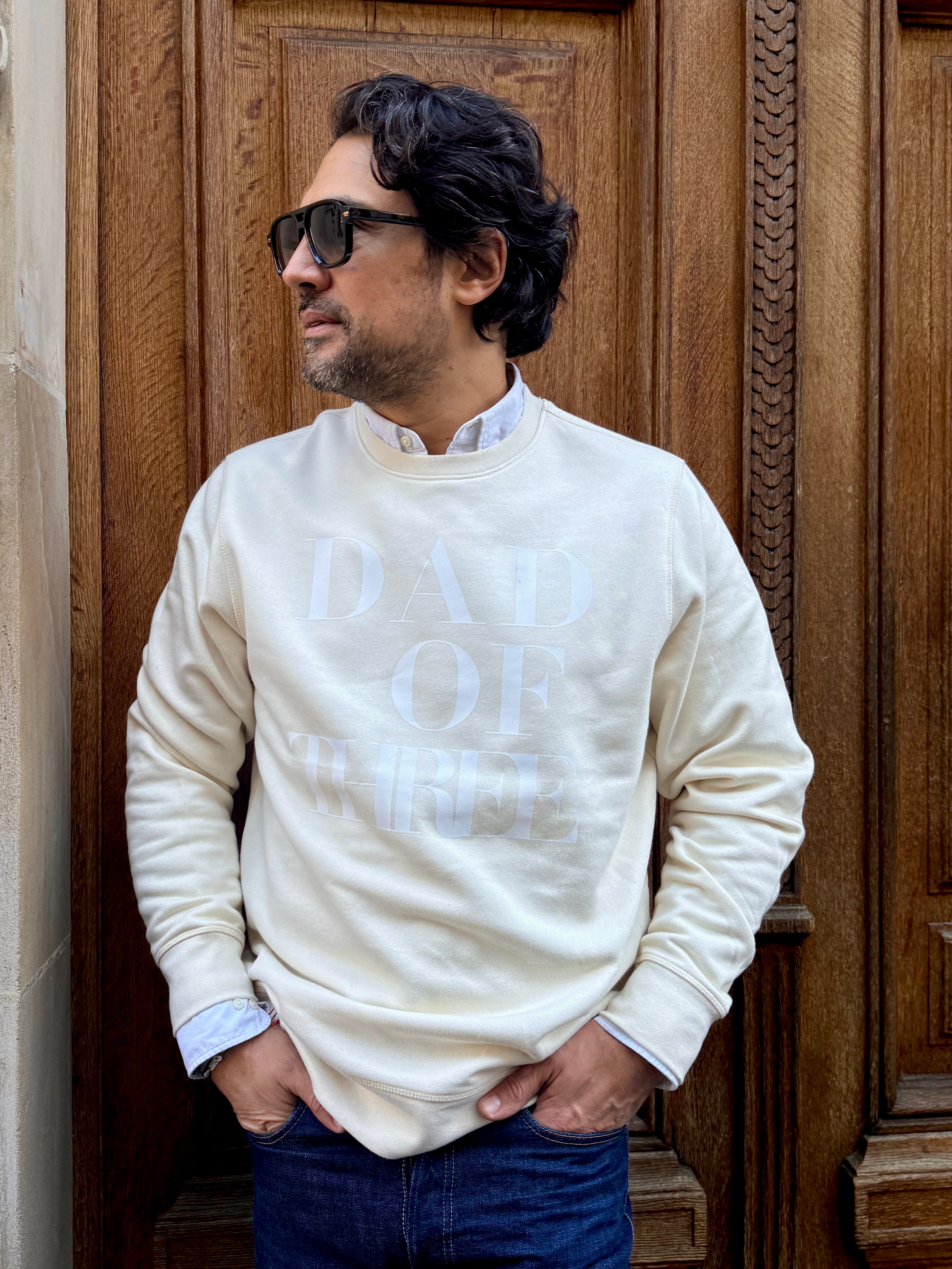 SWEAT-SHIRT IVOIRE DAD OF ONE, DAD OF TWO, THREE... (Copie)