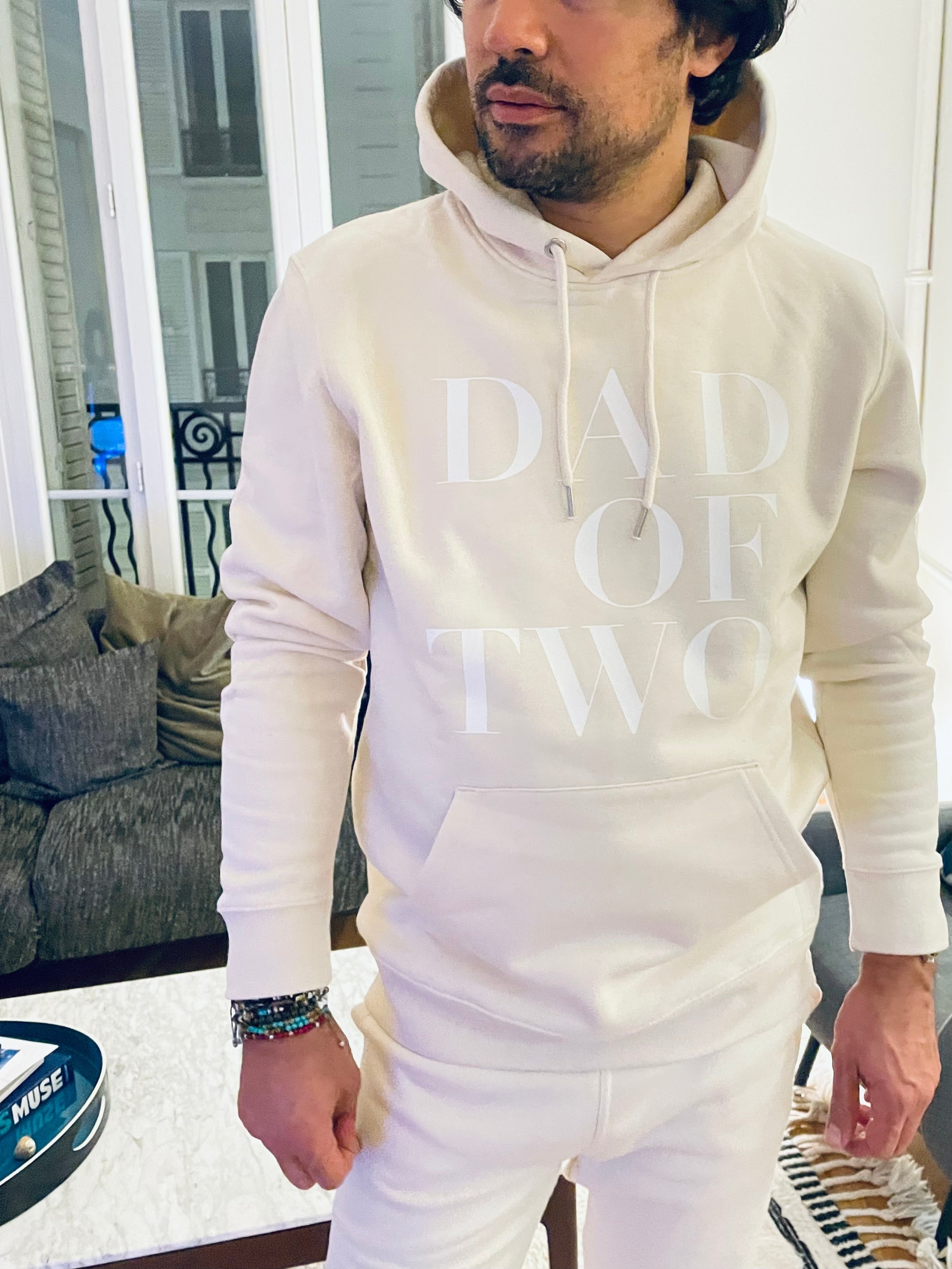 A HOODIE IVOIRE DAD OF THREE
