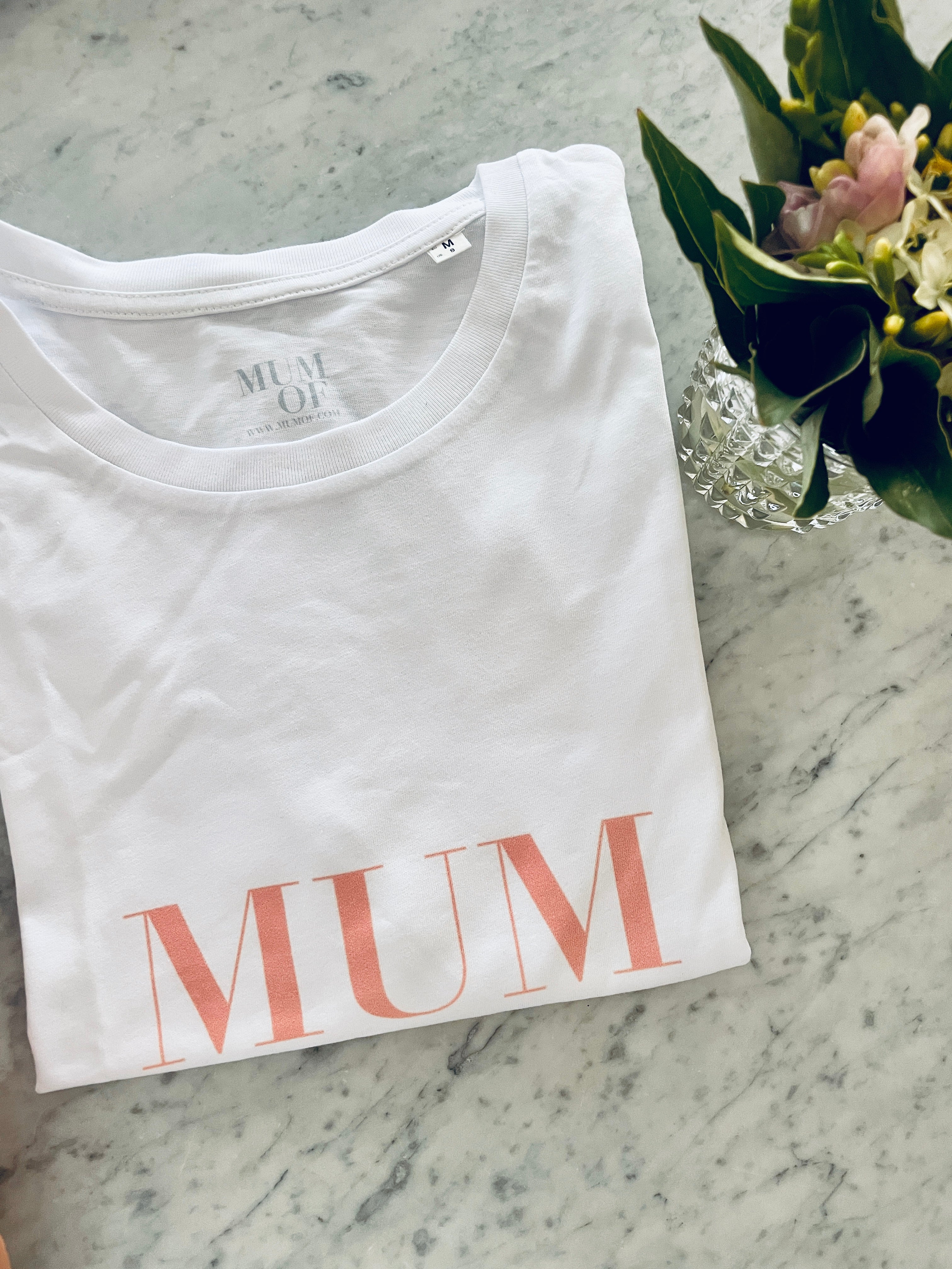 A T-Shirt MUM OF TWINS ROSE