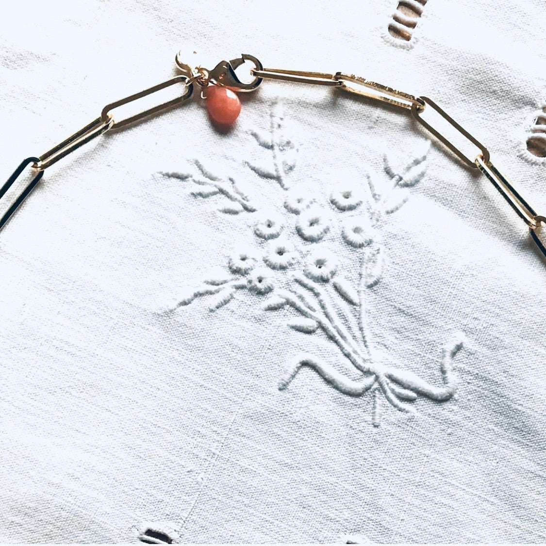 CUSTOMIZABLE MEDAL NECKLACE