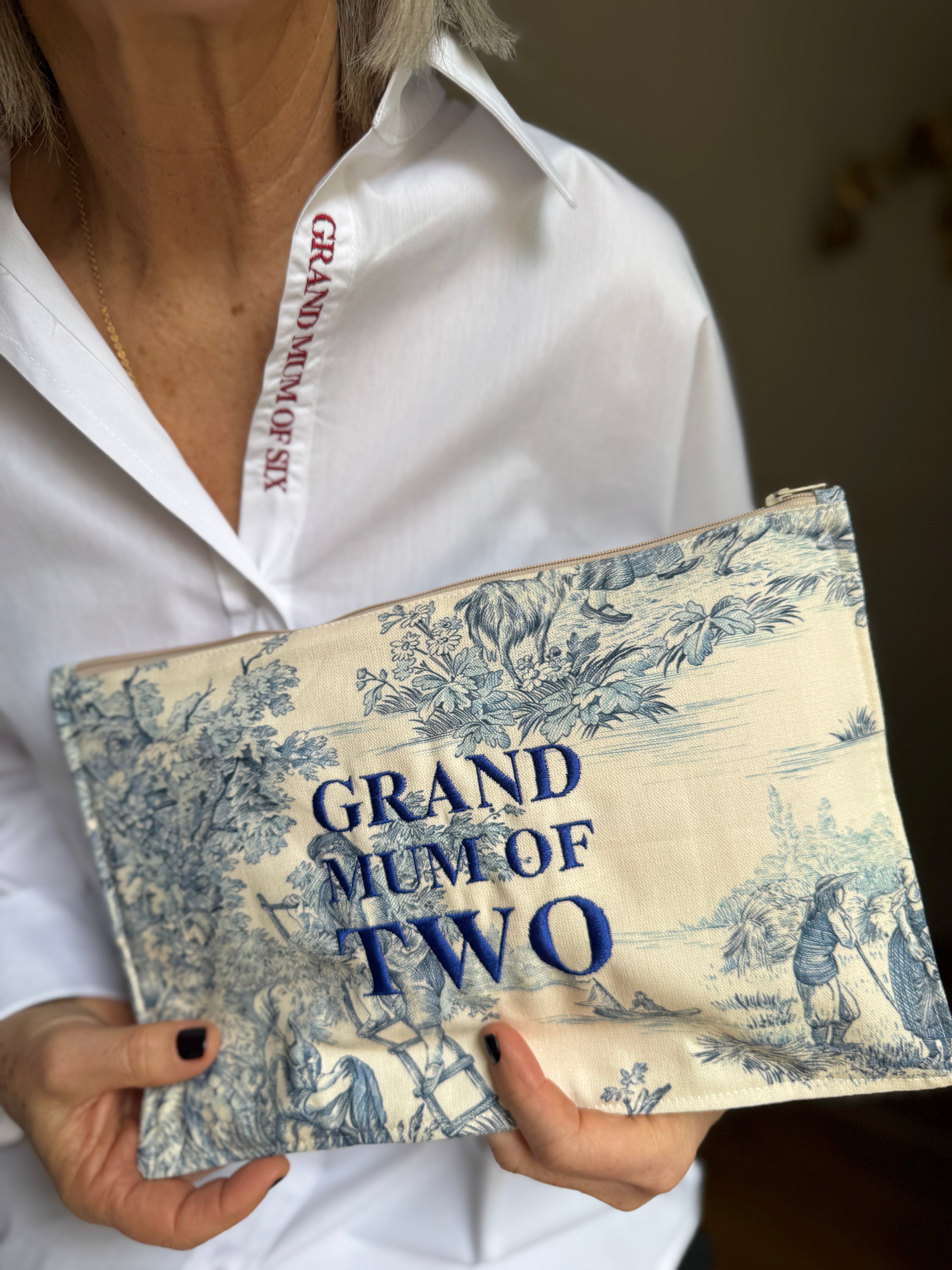 POCHETTE GRANDMUM BLEU Borderie BLEU