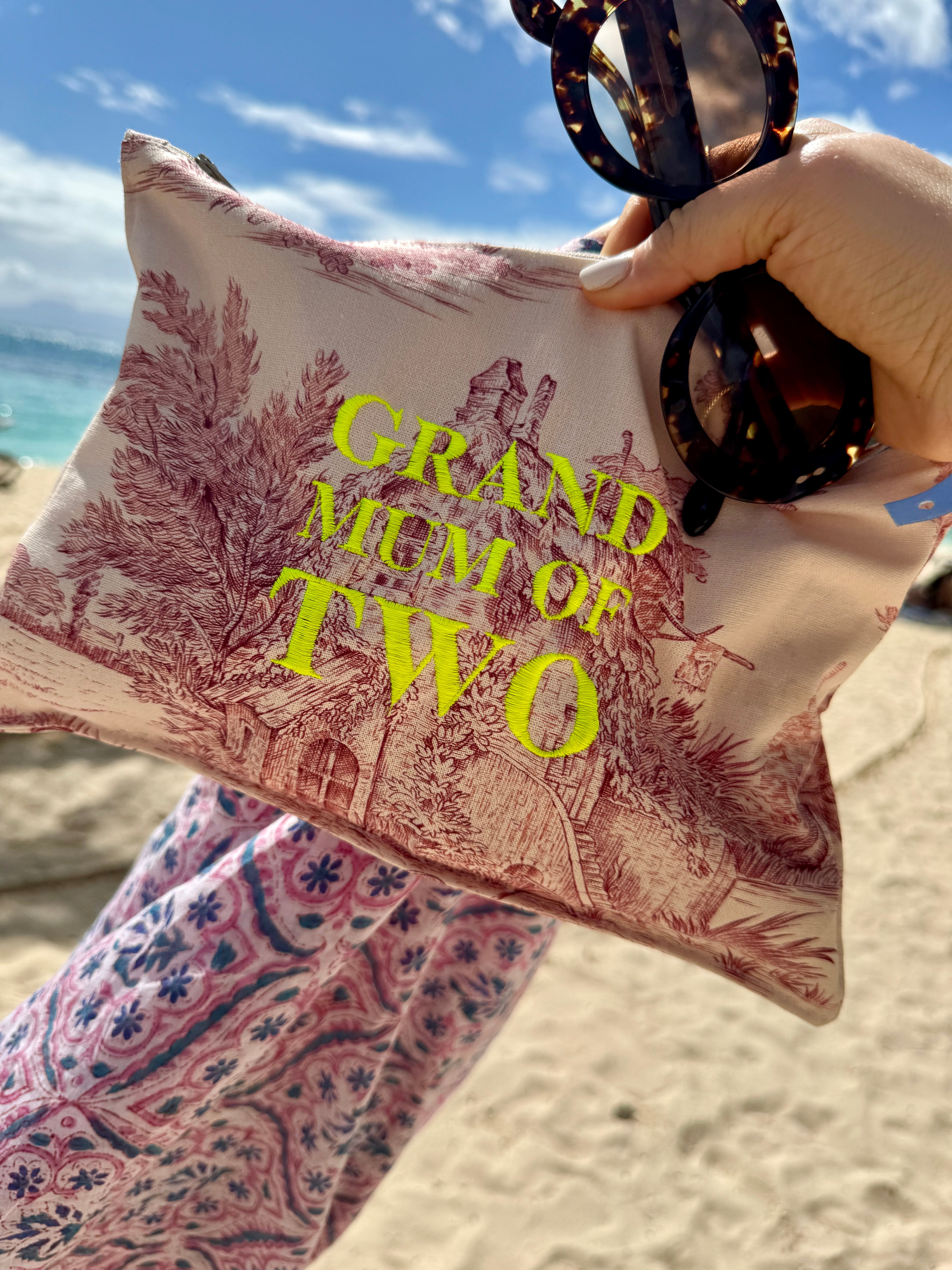 Pochette ROSE & JAUNE FLUO GRAND MUM OF