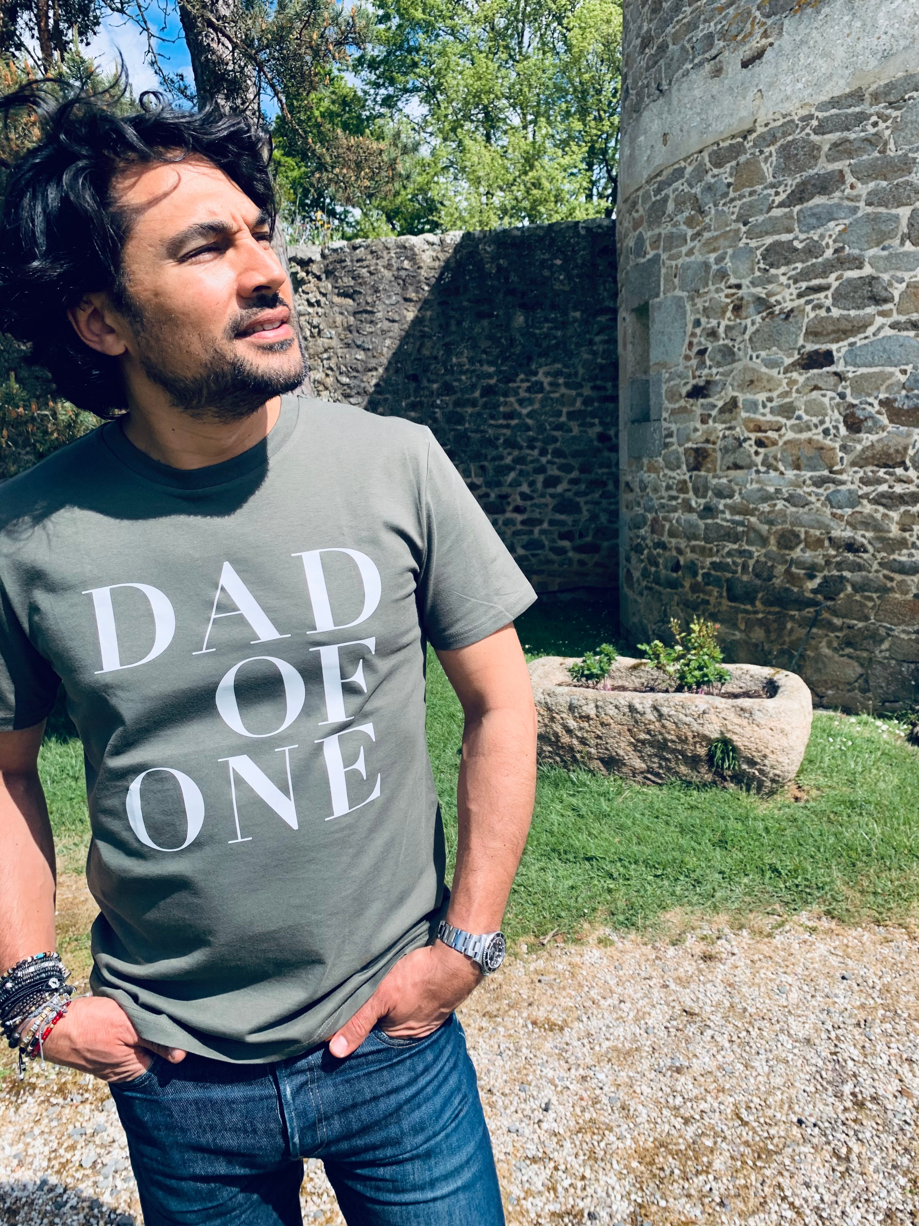 VINTAGE KHAKI T-SHIRT DAD OF ONE, DAD OF TWO, DAD OF THREE, DAD OF FOUR...
