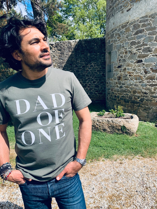 T-SHIRT KAKI VINTAGE DAD OF ONE, DAD OF TWO, DAD OF THREE, DAD OF FOUR...