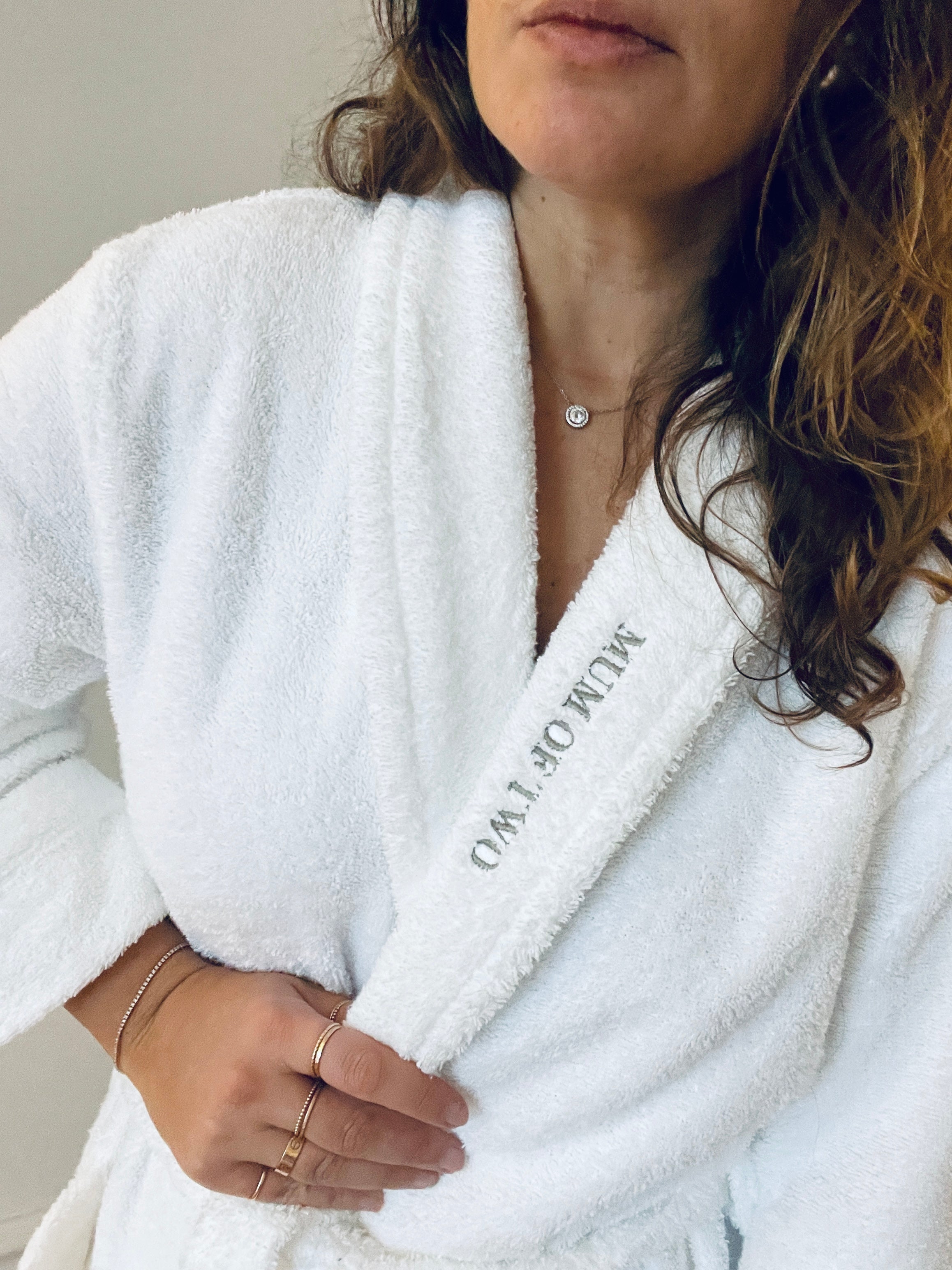 MUM OF EMBROIDERED BATHROBE