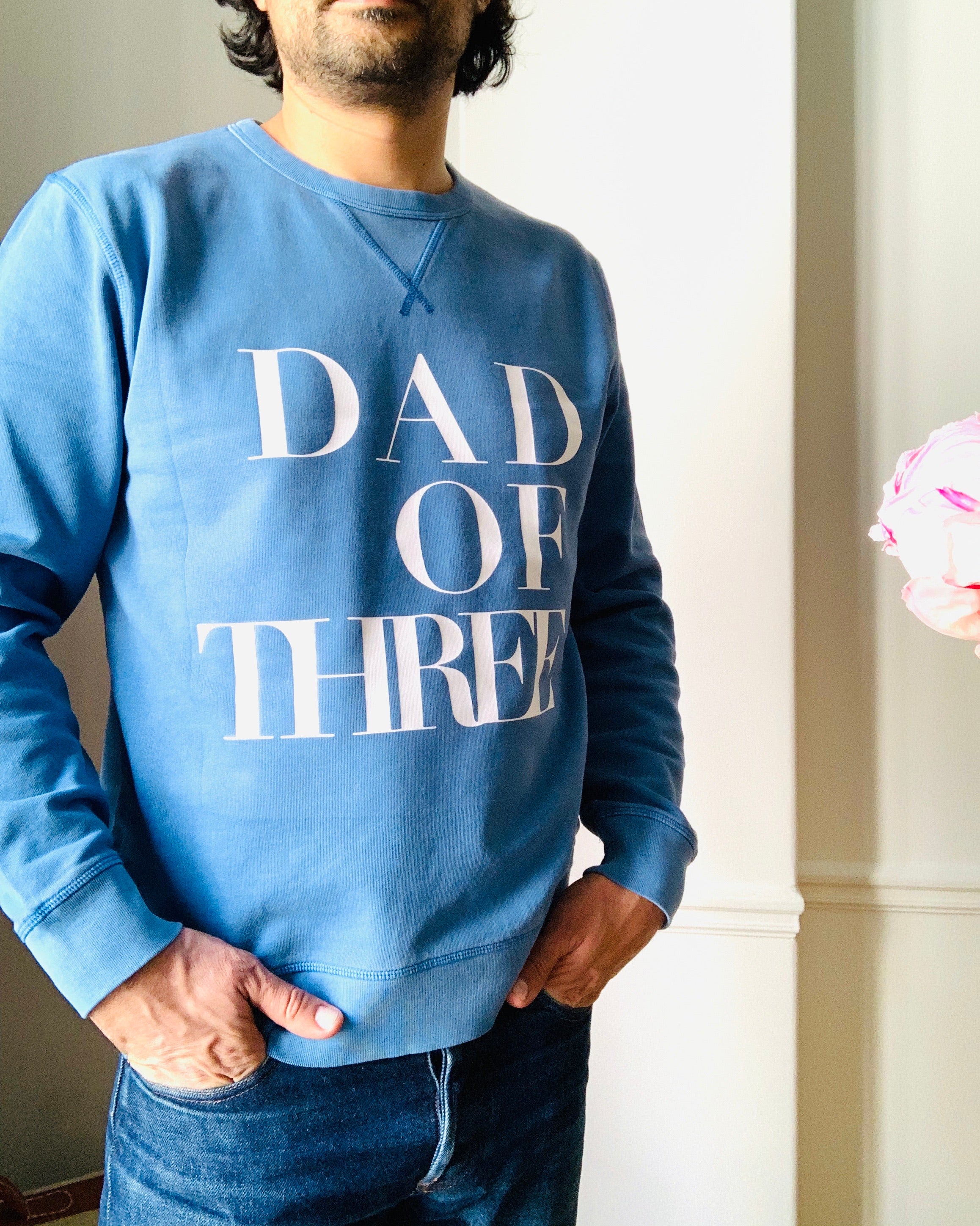SWEAT SHIRT DAD OF ONE, DAD OF TWO, DAD OF THREE, FOUR... TWINS: VINTAGE BLUE